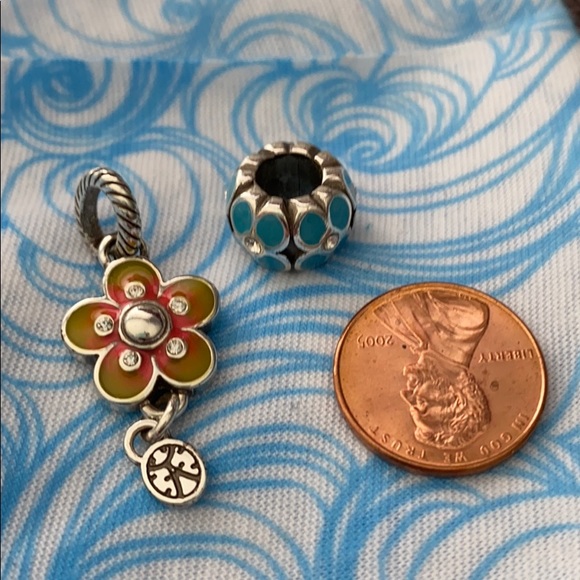 Brighton Flower Charms - Picture 2 of 3